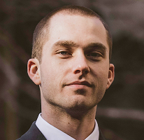 Portret Thomasa Whitfielda jako eksperta rynku kryptowalut i analityka tradingu